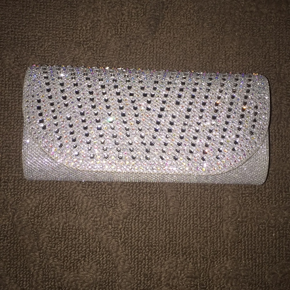 Silver beaded handbag